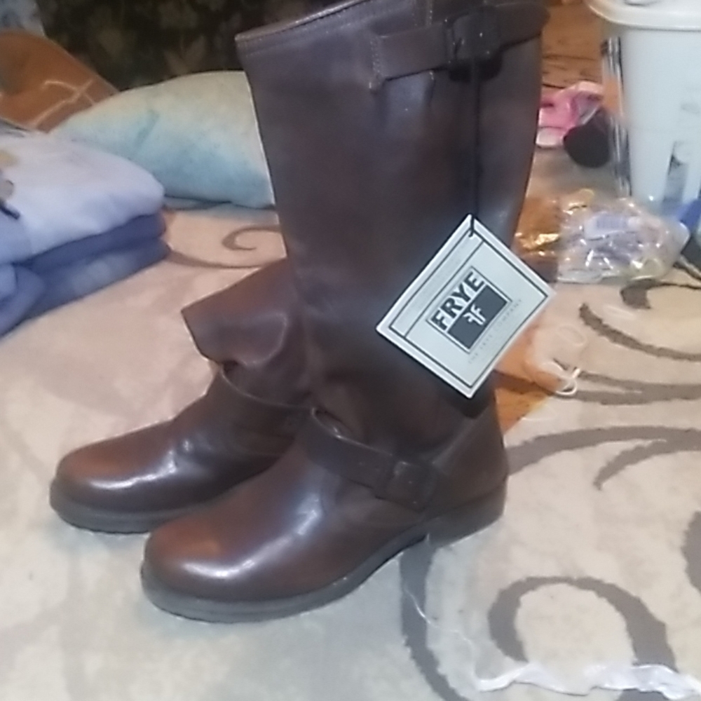 Frye boots brand new